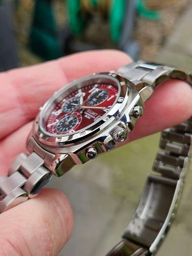 Watch Seiko Chronograph Panda.