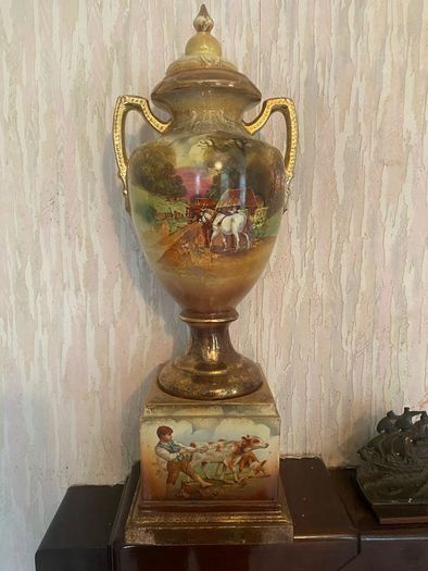 Old antique vase (pair)