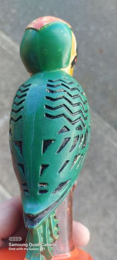 Original bulmers woodpecker display item,collectors item, hard to come by ,little damage on he's beak,,see pictures for condition,,price includes post to anywhere in Ireland, by certificate proof of post, sold as is ..made by Harry E. tunnigcliffe London,