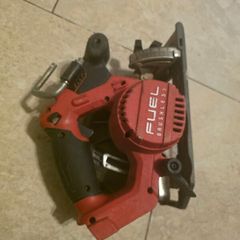 Milwaukee Fuel M18 Circular Saw