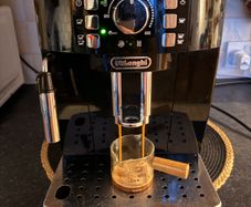 Delonghi MagnificaS Coffe Machine