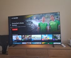 75 inch 4k Saumsung Smart TV