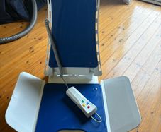 Mobility Bath Lift with charger and Remote
