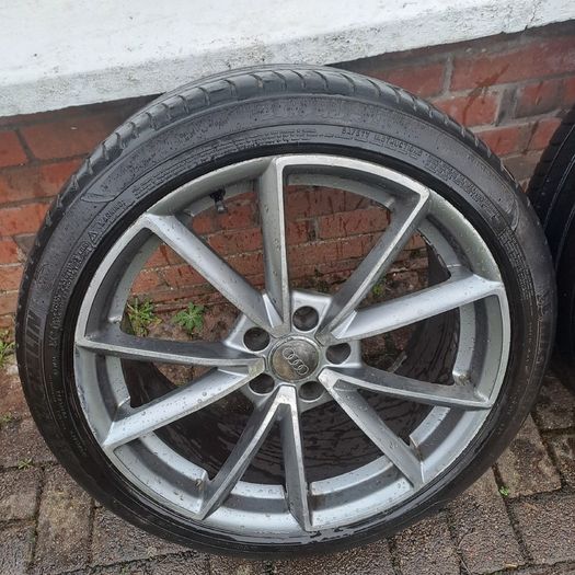 Audi RS4c 19 inch alloys,  V Spoke. 245,40,19 Michelin Pilot Sport 4 and Michelin Primacy 3