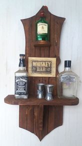 Rustic Floating Whiskey Bar / Display
