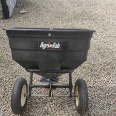 Agri Farm lawn spreader