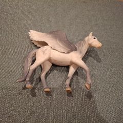 Schleich bayala Pegasus figurine (model 70522)