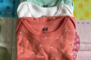 Baby bodysuits 3 pack H&amp;M New