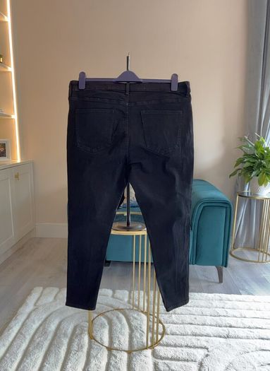 Brand-new The Ivy Black Skinny Jeans from M&S