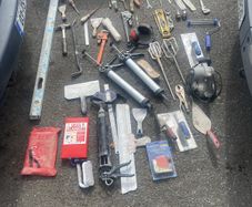 Building / DIY Tools - JOB LOT