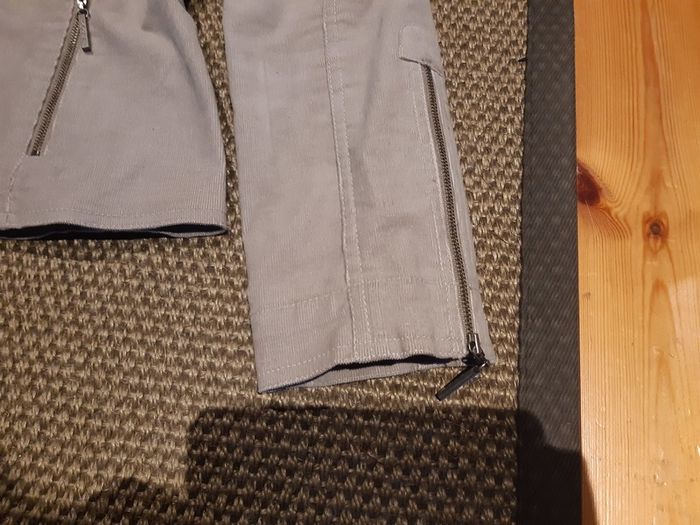 Womens biker style jacket size 10