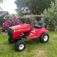 Ride on tractor