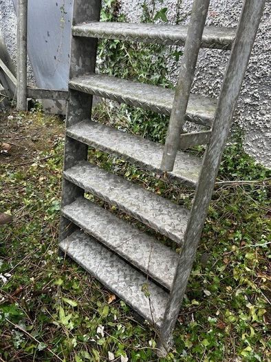 External Ladder - Galvanised - Heavy Duty