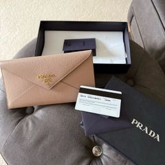 Final price drop Brand New Authentic Prada wallet