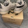 yeezy 350 Image 3
