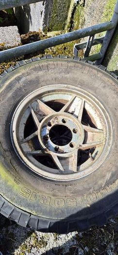 Alloy wheels x4