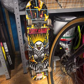 TONY HAWK 180 Signature Series Skateboard + Multi-Ramp Set