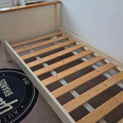 Single bed Free to take