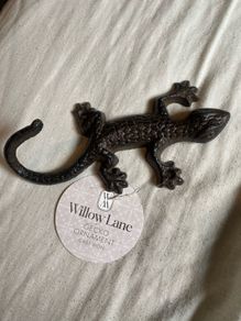 cast iron gecko garden ornaments