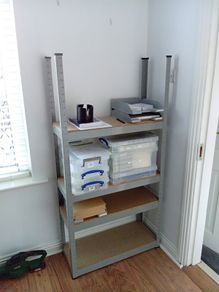Shelving unit