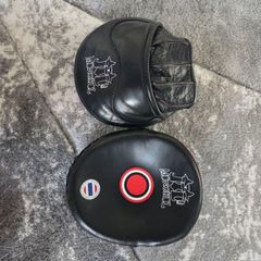 boxing pads