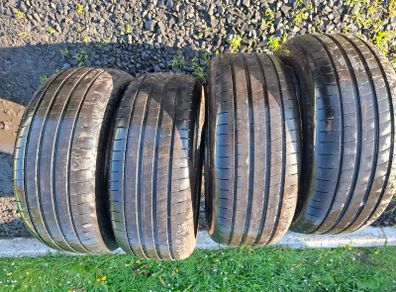 4x 245/45/19 Goodyear