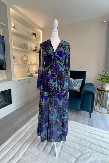 Brand-new Jenny Wren Ladies Floral Long-sleeve Dress