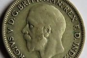 Silver 1933 Sixpence Good Luck coin 6d