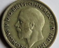 Silver 1933 Sixpence Good Luck coin 6d