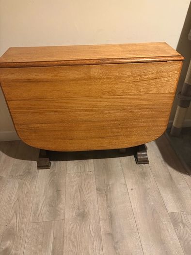 coffee table and oak gate leg table