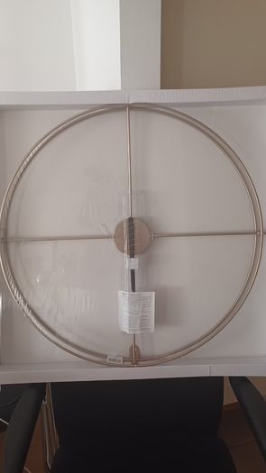 Wonderful clock  hit