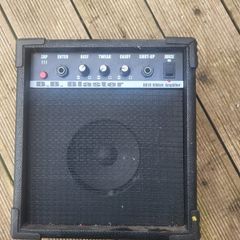 guitar amplifier
