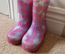 Baby wellies 4-4.5uk