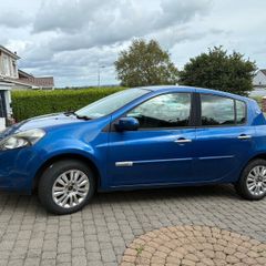 Renault Clio 2011 new tyres, new NCT