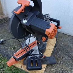 Mitre saw