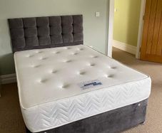 New Stylish Double 4ft, 4ft6, King 5ft And 6ft Superking Sizes Divan Beds Instock. Drawers And Optional Tufted Mattresses Available. Free Delivery