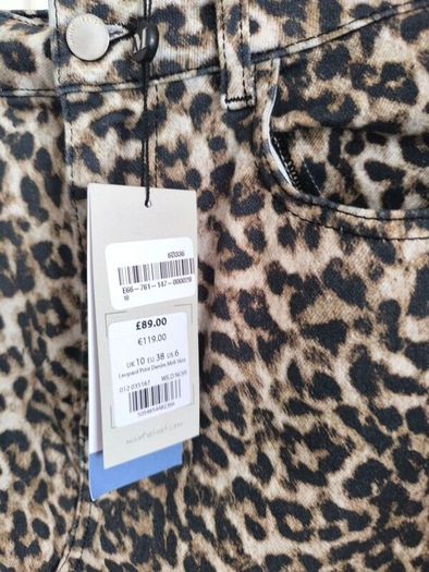 into velvet leopard print skirt