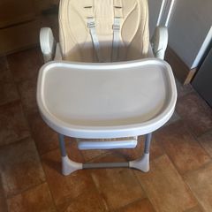 highchair