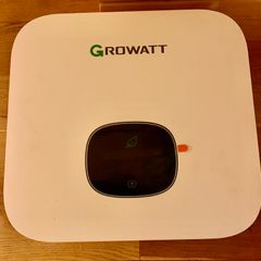 GROWATT Inverter (for solar panels)