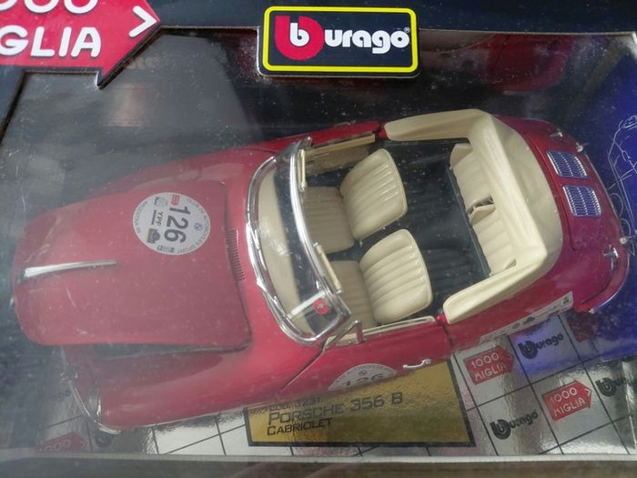 Burago 1971 Porsche 1:18 scale in box