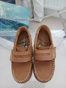 Boys Tan Brown Penny Loafers Size 11