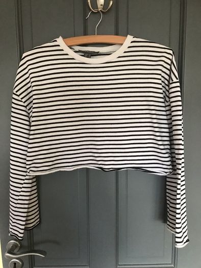 Pennys girls black and white crop top size 6