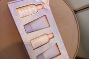 Baylis &amp;Harding signature collection