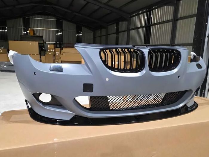 BMW e60 m sport complete front bumper lci 5 series splitter