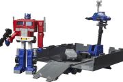 Transformers G1 Retro: Optimus Prime 6''