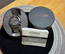 citizen Skyhawk Eco drive U600