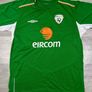 Genuine vintage 2004 Umbro Ireland Home Jersey Shirt Mens Large Image 2