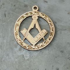 Vintage 9ct Solid Gold Masonic Pendant