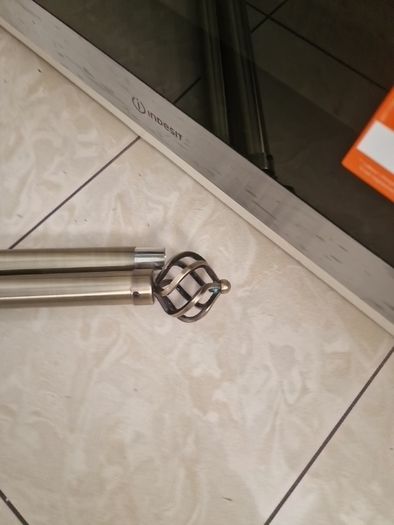 curtain pole