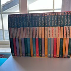 Enid Blyton - Famous Five - 21 books